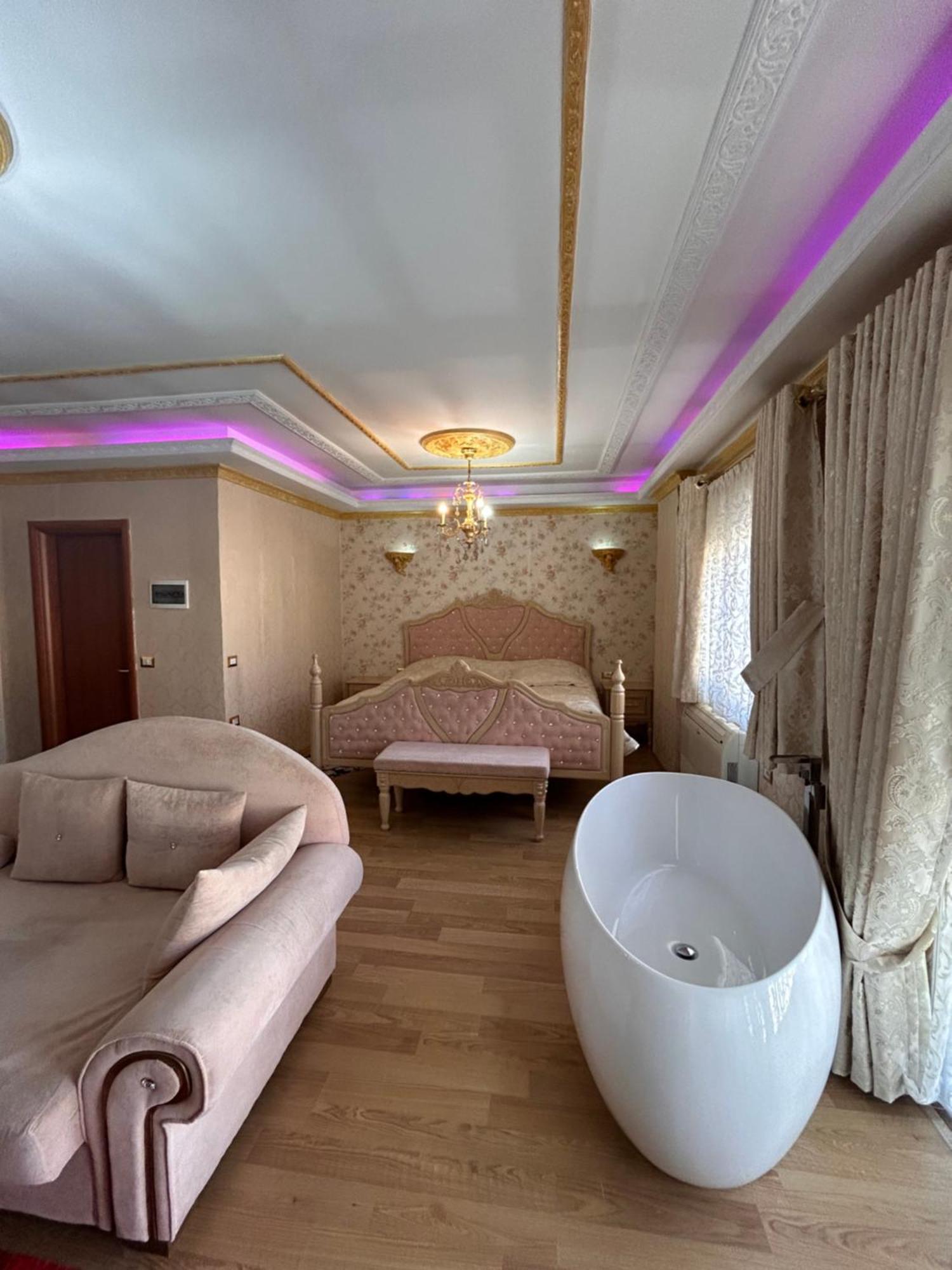 Luxurious Apartment Lake View Pogradec Exteriör bild