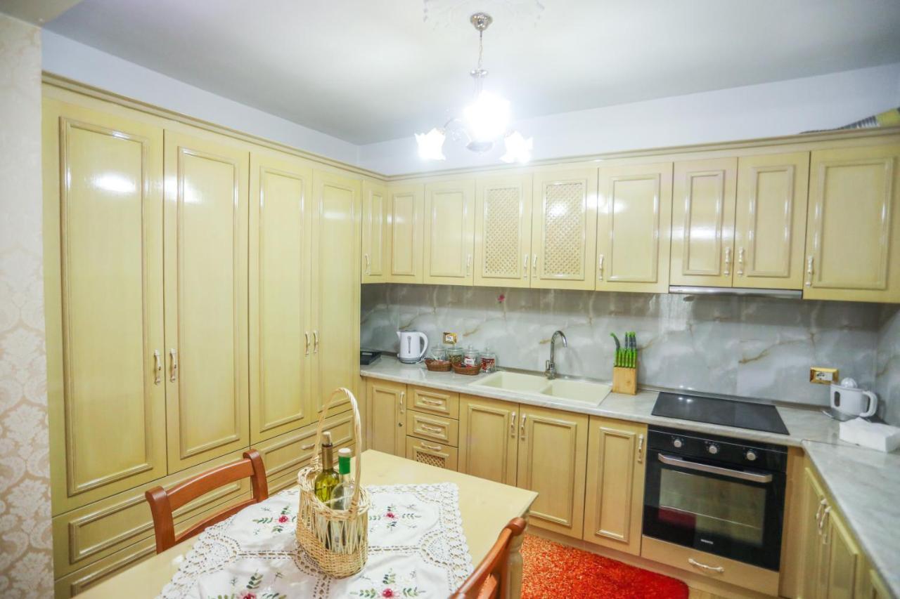 Luxurious Apartment Lake View Pogradec Exteriör bild